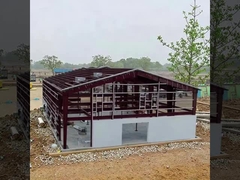 전공 철강 창고